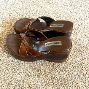 Steve Madden Platform Thong Sandals